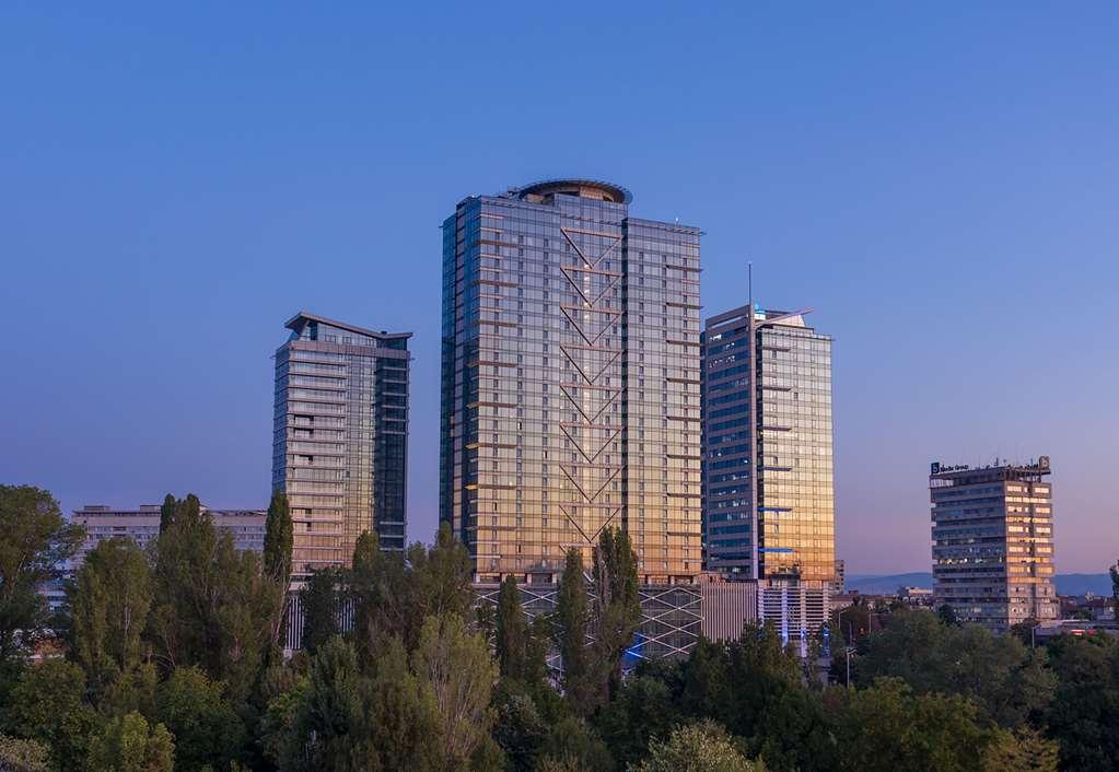 Grand Millennium Otel